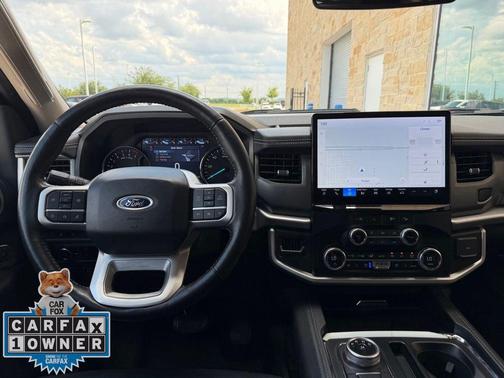 Agate Black 2024 Ford Expedition Max XLT