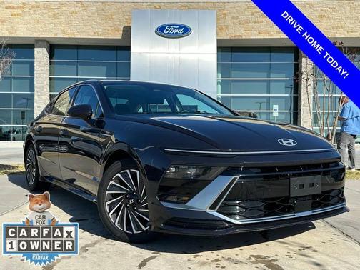 2024 Hyundai SONATA Hybrid SE