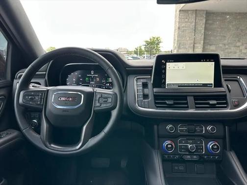 2024 GMC Yukon 4WD AT4