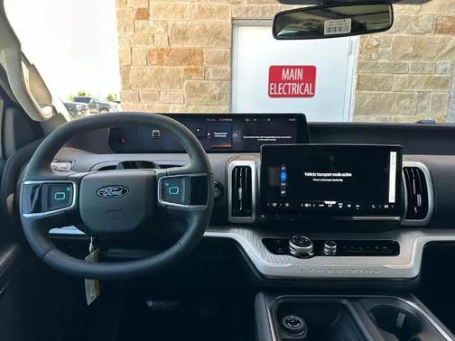 2025 Ford Expedition Max Active 4x2
