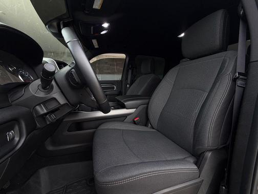 Granite Crystal 2024 RAM 2500 Big Horn Crew Cab 4x4 6'4' Box