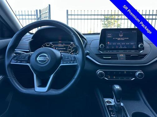 2021 Nissan Altima SR FWD