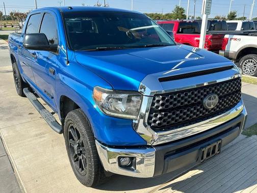 2018 Toyota Tundra SR5
