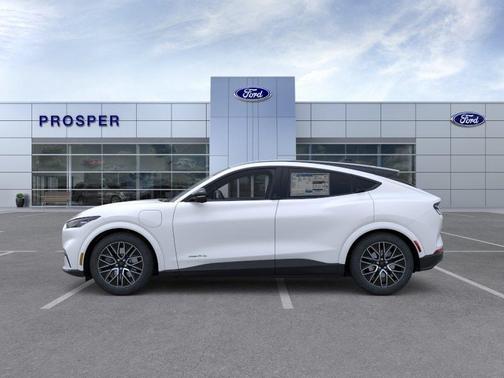 Star White MET TRI-Coat 2026 Ford Mustang Mach-E Premium