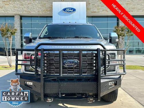 2022 Ford F-350 Platinum