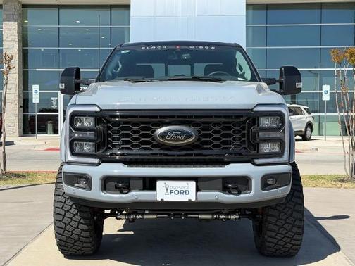 2026 Ford F-250 Lariat