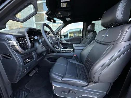 2026 Ford F-350 Platinum