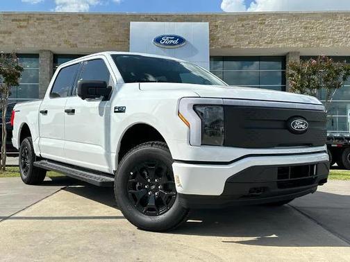 2025 Ford F-150 Lightning XLT
