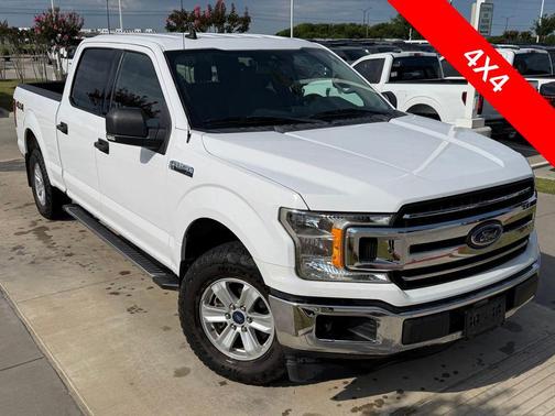 Oxford White 2019 Ford F-150 XLT