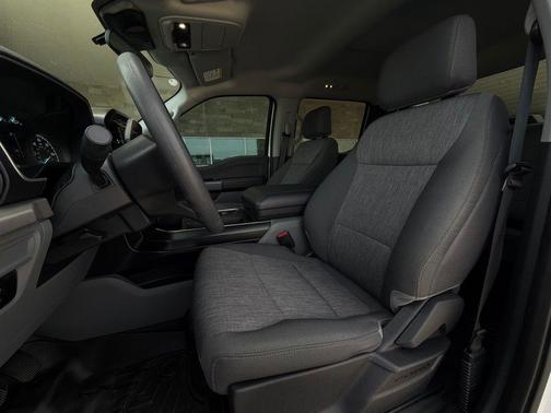 Oxford White 2023 Ford F-150 XL