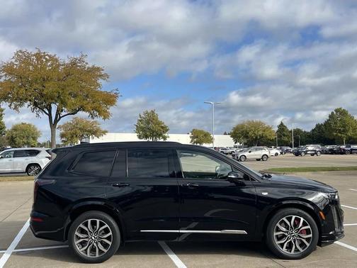 2022 Cadillac XT6 Sport AWD