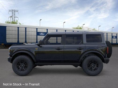 Shadow Black 2026 Ford Bronco Badlands