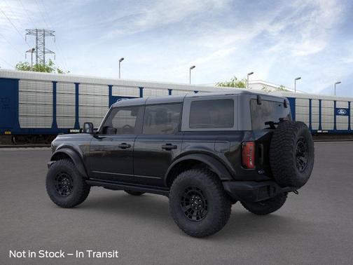 Shadow Black 2026 Ford Bronco Badlands