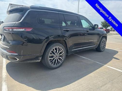 2021 Jeep Grand Cherokee L Summit Reserve