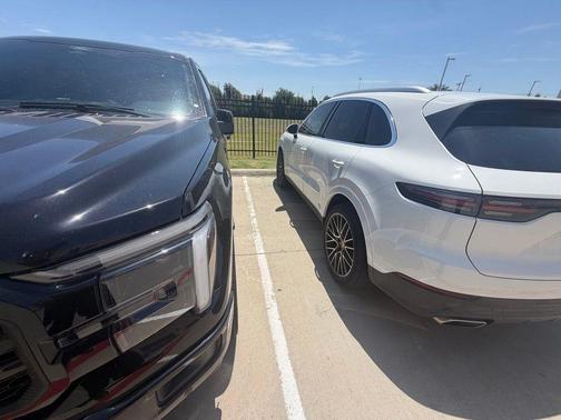 2019 Porsche Cayenne Cayenne