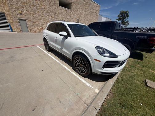 2019 Porsche Cayenne Cayenne