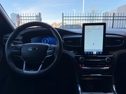 2021 Ford Explorer King Ranch