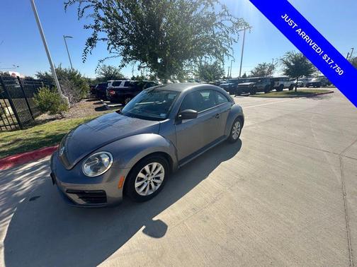 2018 Volkswagen Beetle 2.0T S