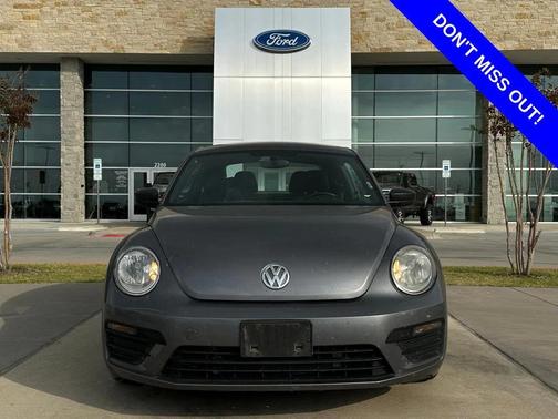2018 Volkswagen Beetle 2.0T S