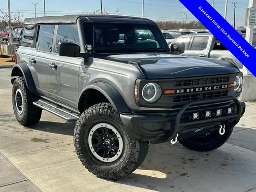 2021 Ford Bronco Base