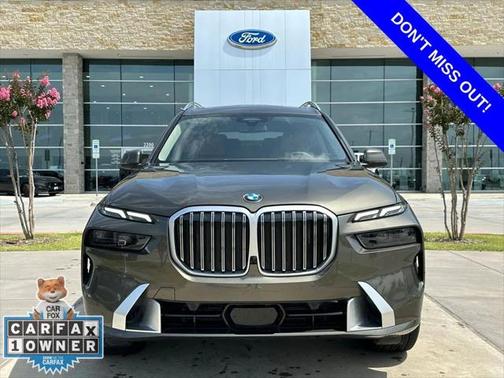 2025 BMW X7 xDrive40i