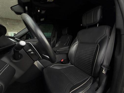 Santorini Black 2023 Land Rover Discovery P360 HSE R-Dynamic