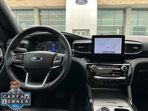 2022 Ford Explorer ST-Line