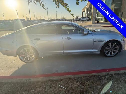 2019 Jaguar XJ Supercharged