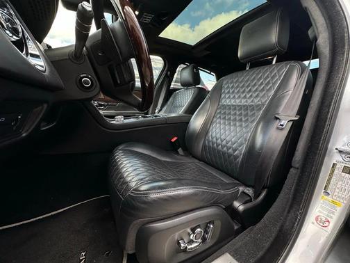 2019 Jaguar XJ Supercharged