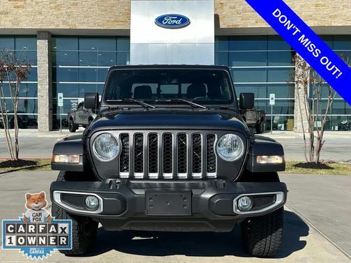 2023 Jeep Gladiator Overland