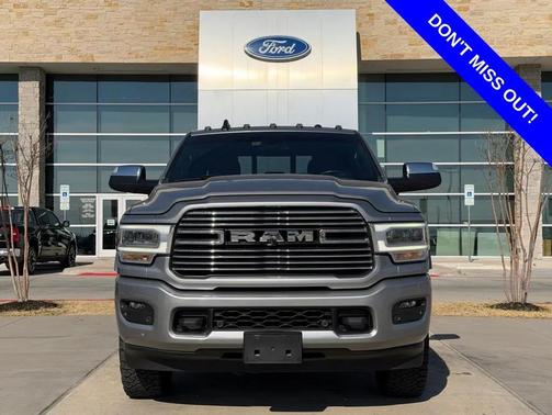 2021 RAM 2500 Laramie Crew Cab 4x4 6'4' Box