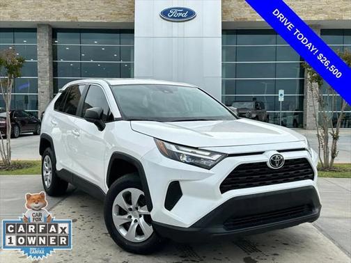 2023 Toyota RAV4 LE