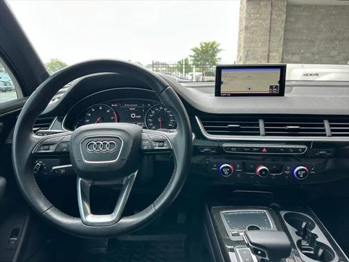 2017 Audi Q7 3.0T Premium