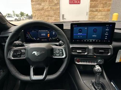 2025 Ford Mustang EcoBoost