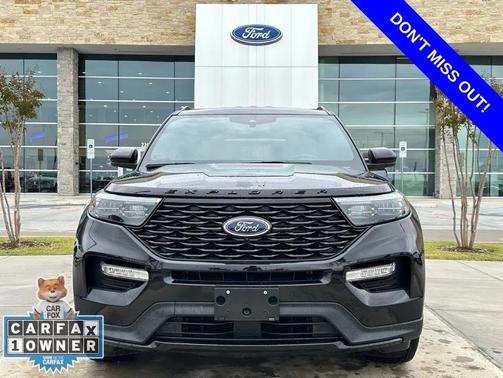 2023 Ford Explorer ST-Line