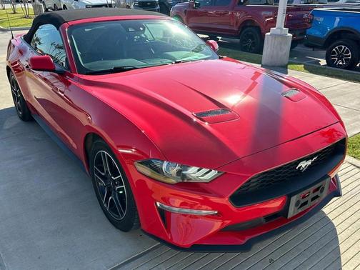 2022 Ford Mustang EcoBoost Premium
