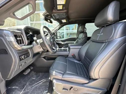 2025 Ford F-250 Platinum