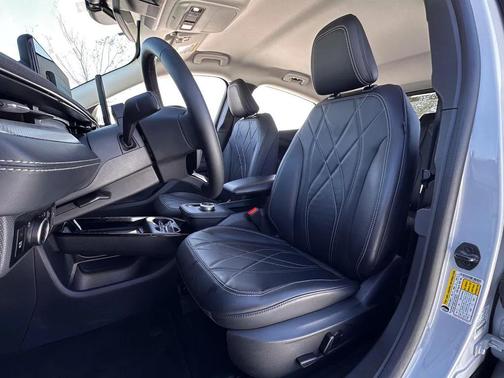 2023 Ford Mustang Mach-E Select