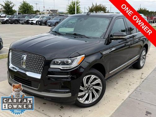 Infinite Black 2024 Lincoln Navigator Premiere