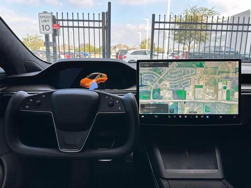 2021 Tesla Model S Plaid+