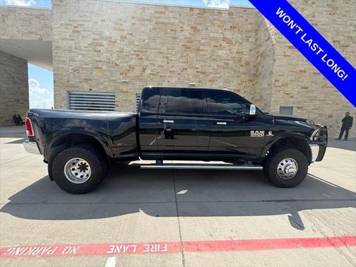 2017 RAM 3500 Laramie Mega Cab 4x4 6'4' Box