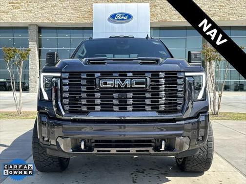 2024 GMC Sierra 2500 Denali