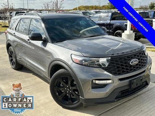 2023 Ford Explorer ST-Line