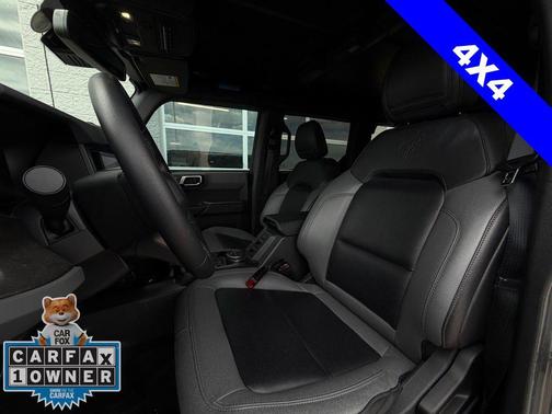 Gray Metallic 2024 Ford Bronco Black Diamond