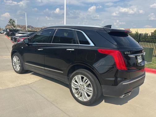 2019 Cadillac XT5 Premium Luxury