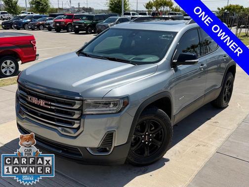 Sterling 2023 GMC Acadia AWD AT4