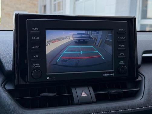 Silver Sky 2022 Toyota RAV4 LE