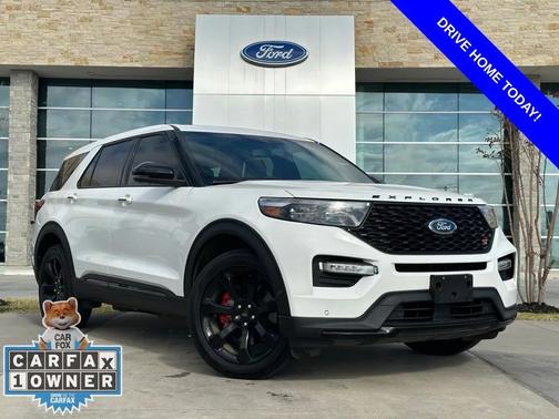 2022 Ford Explorer ST
