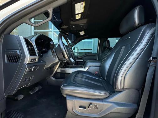 2022 Ford F-350 Platinum