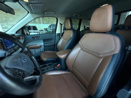 2022 Ford Maverick Lariat